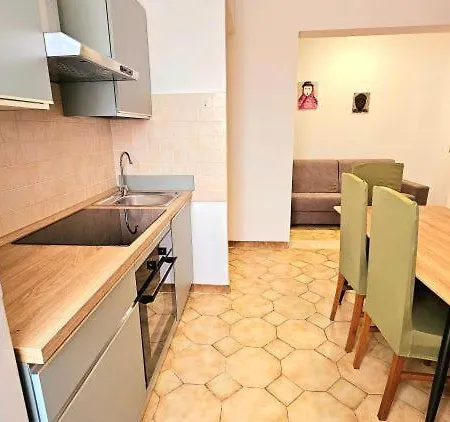 Apartman Aba Maya